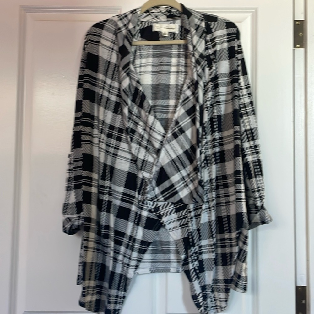 Buffalo type plaid lightweight 100% polyester wrap over shirt